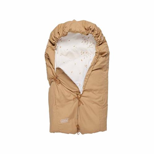 Se Voksi Classic+ Kørepose Warm Beige Flying | Beige | 0-3 ved Babyshop