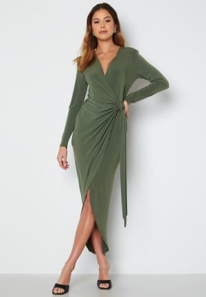 Se John Zack Long Sleeve Wrap Maxi Dress Khaki L (UK14) ved Bubbleroom