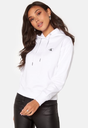 Se Calvin Klein Jeans CK Embroidery Hoodie YAF Bright White S ved Bubbleroom