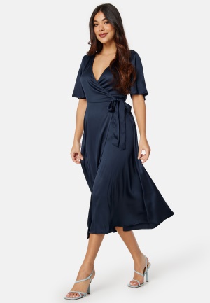 Se Bubbleroom Occasion Scala Dress Dark blue 34 ved Bubbleroom