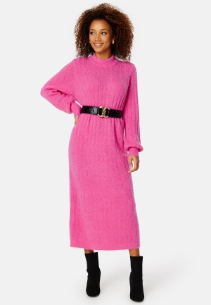 Se SELECTED FEMME Glowie LS Knit O-Neck Dress Phlox Pink XS ved Bubbleroom