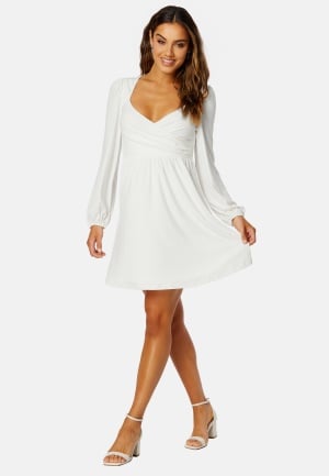 Se Bubbleroom Occasion Giulia Short Dress White 2XL ved Bubbleroom