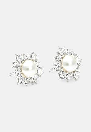 Se LILY AND ROSE Emily Pearl Earring Natural white Onesize ved Bubbleroom