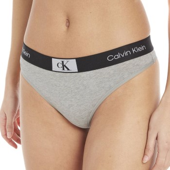 Se Calvin Klein Trusser CK96 Cotton Thong Lysegrå bomuld Small Dame ved Timarco