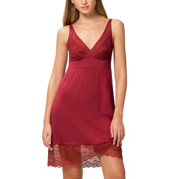 Se Triumph Lounge Me Amourette NDK New Fit Nightdress Rød viskose 42 Dame ved Timarco