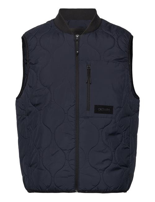 Se Tom Tailor Light Weight Vest Tom Tailor Navy ved Booztlet