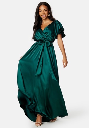 Se Goddiva Flutter Sleeve Satin Maxi Dress Green L (UK14) ved Bubbleroom