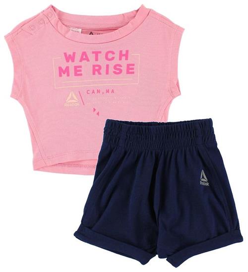 Se Reebok Reebok T-shirtsÃ¦t - Pink/Navy ved KidsWorld