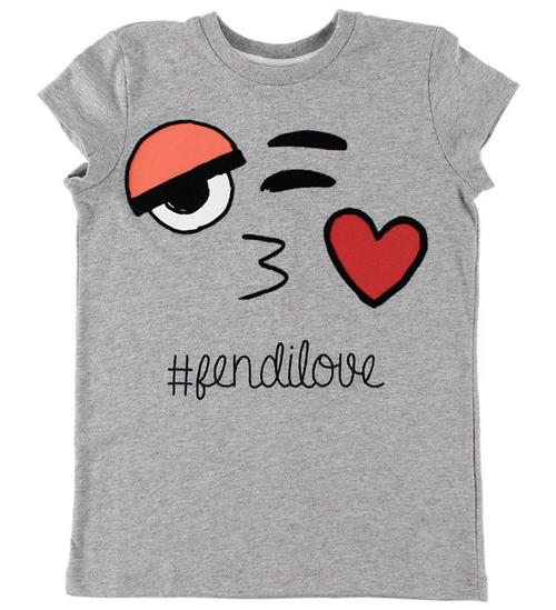 Se Fendi Kids T-shirt - GrÃ¥meleret m. Ansigt ved KidsWorld