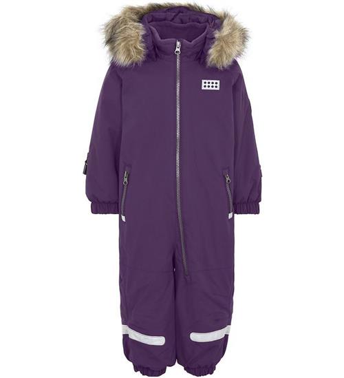 Se LEGOÂ® Wear LEGOÂ® Wear Flyverdragt - LWJunin - Dark Purple ved KidsWorld