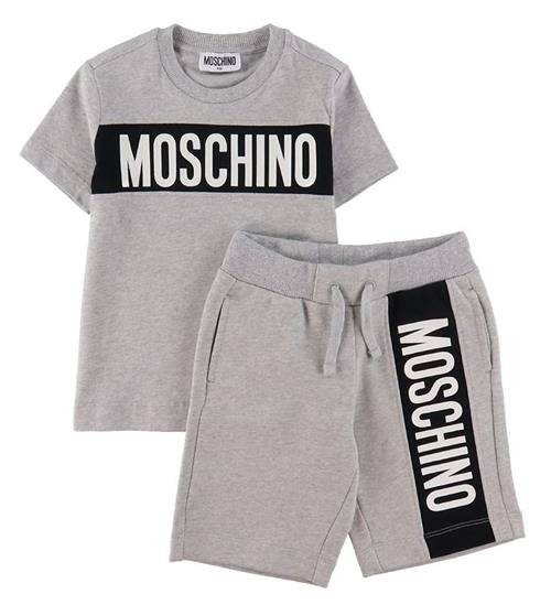 Se Moschino Moschino SÃ¦t - T-shirt/Shorts - GrÃ¥meleret ved KidsWorld