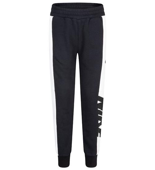 Se Nike Nike Sweatpants - Amplify - Sort ved KidsWorld