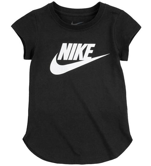 Se Nike Nike T-shirt - Futura - Sort ved KidsWorld