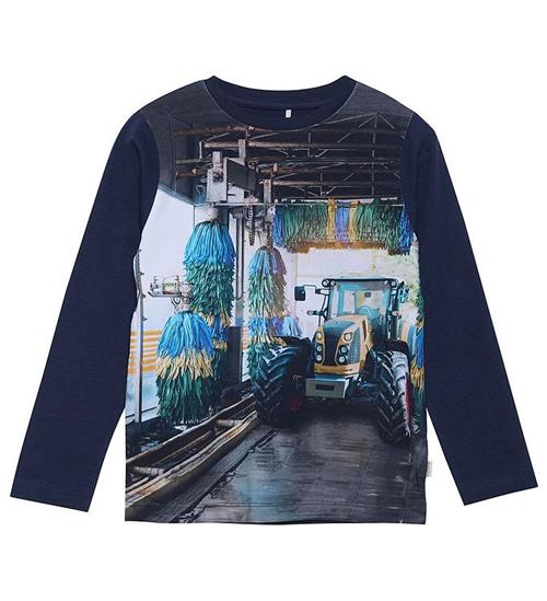 Se Minymo Bluse - Navy Night m. Traktor ved KidsWorld