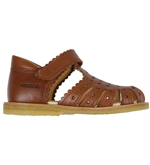 Se Angulus Angulus Begyndersandal - Cognac ved KidsWorld