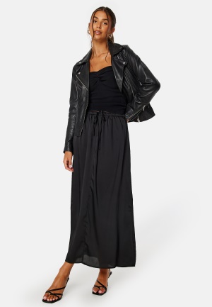 ONLY Suzette Ankel Long Satin Skirt Black XS