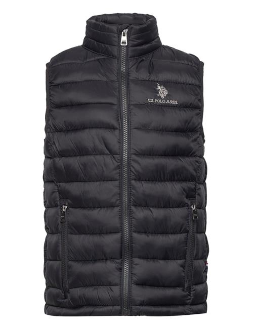 Se U.S. Polo Assn. Lightweight Quilted Gilet U.S. Polo Assn. Black ved Booztlet