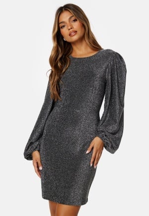 Se BUBBLEROOM Puff Sleeve Sparkling Dress Silver XS ved Bubbleroom