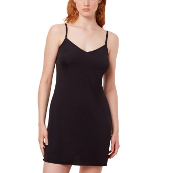 Se Triumph Body Make-Up Conscious Dress 01 Sort polyamid Small Dame ved Timarco