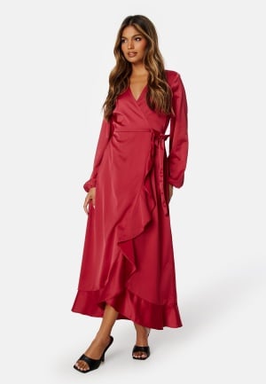 Se Happy Holly Emmie Maxi LS Dress Dark red 32/34 ved Bubbleroom