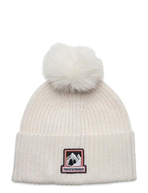 Se Twist & Tango Belluno Beanie Twist & Tango Cream ved Booztlet