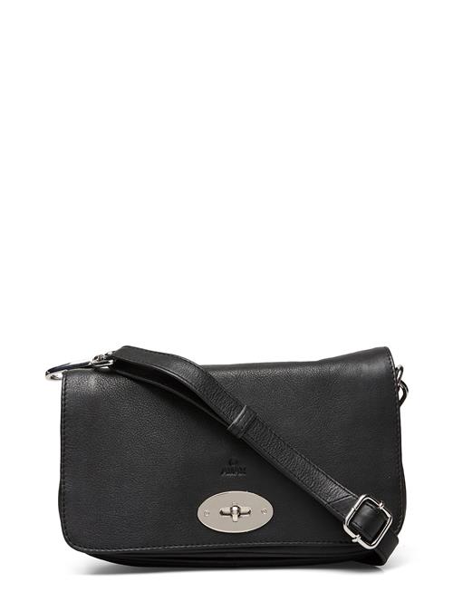 Se Adax Ravenna Shoulder Bag Jonna Adax Black ved Booztlet