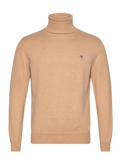 Se GANT Classic Cotton Rollerneck GANT Beige ved Booztlet