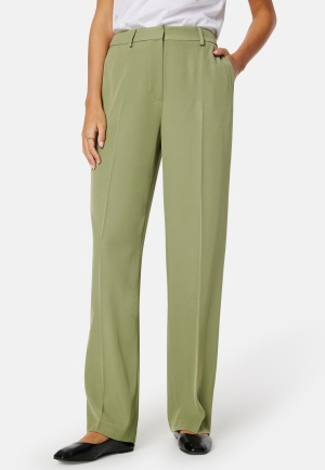 Se BUBBLEROOM Rachel suit trousers Khaki green 34 ved Bubbleroom