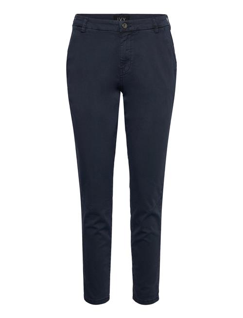 Se IVY Copenhagen Ivy-Karmey Chino IVY Copenhagen Navy ved Booztlet