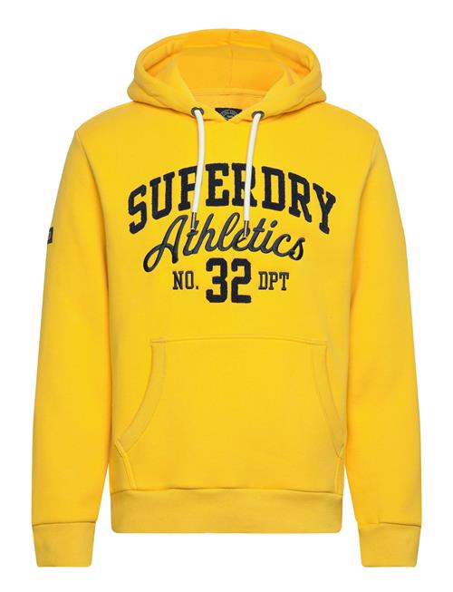 Se Superdry Athl Script Emb Graphic Hood Superdry Yellow ved Booztlet