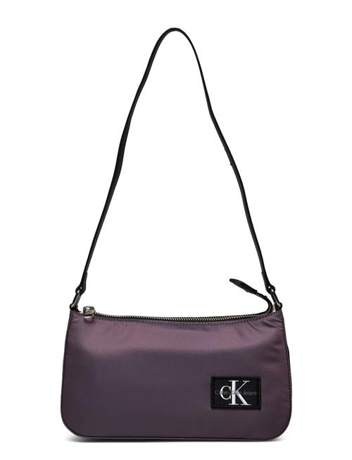 Se Calvin Klein Two T Shoulder Bag Calvin Klein Purple ved Booztlet