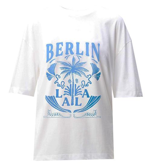 Se Lala Berlin T-shirt - Celia - Lala Palm White ved KidsWorld