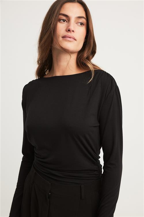 NA-KD Draperet top i jersey - Black