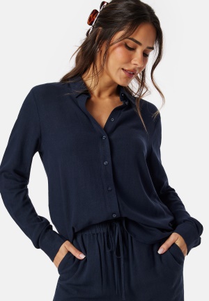 Se SELECTED FEMME Slfviva LS Shirt Dark Sapphire 34 ved Bubbleroom