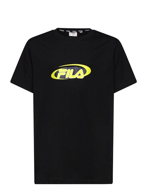 Se FILA Legden Graphic Tee FILA Black ved Booztlet