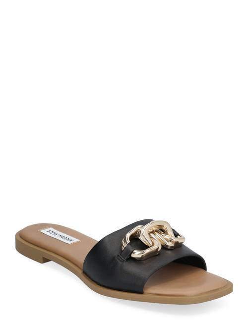 Se Steve Madden Gene Sandal Steve Madden Black ved Booztlet