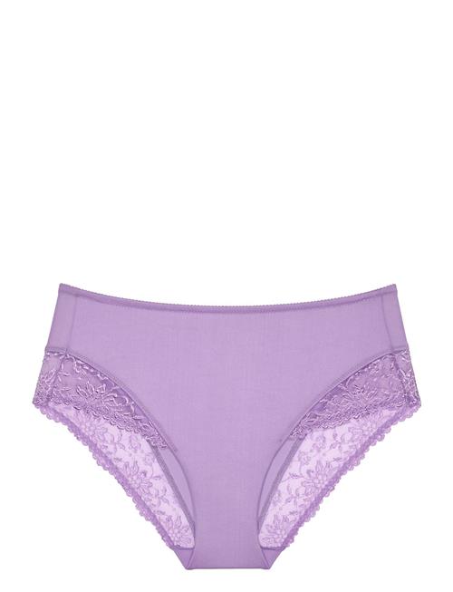 Se Triumph Ladyform Soft Maxi Triumph Purple ved Booztlet