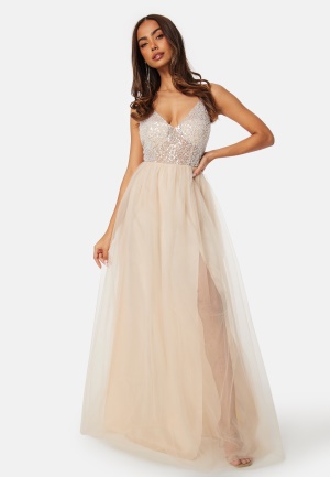 Se Bubbleroom Occasion Pearl embroidered tulle gown Light champagne 34 ved Bubbleroom