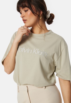 Calvin Klein S/S Crew Neck Green L