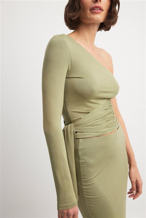 NA-KD x Zoe Liss Soft Line top med bindebånd - Green