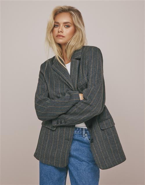 Nelly - Grå - Belted Warm Blazer