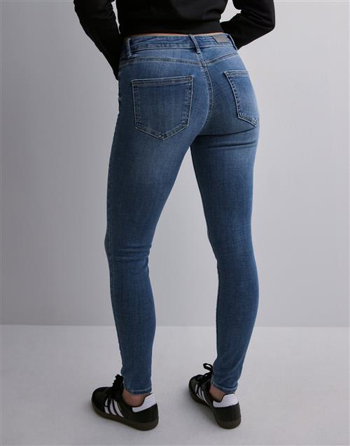 Se Vero Moda - Blå - Vmflash Mr Skinny Jeans LI347 Ga No ved Nelly