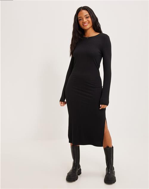 Pieces - Sort - Pckylie Ls O-Neck Midi Dress Noos B