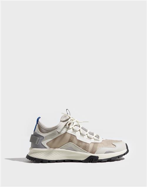 GARMENT PROJECT TR-12 Trail Runner Lave sneakers Offwhite