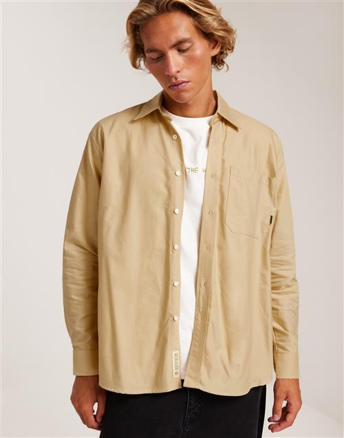 Woodbird WBYuzo Classic Shirt Svarta skjortor Butter