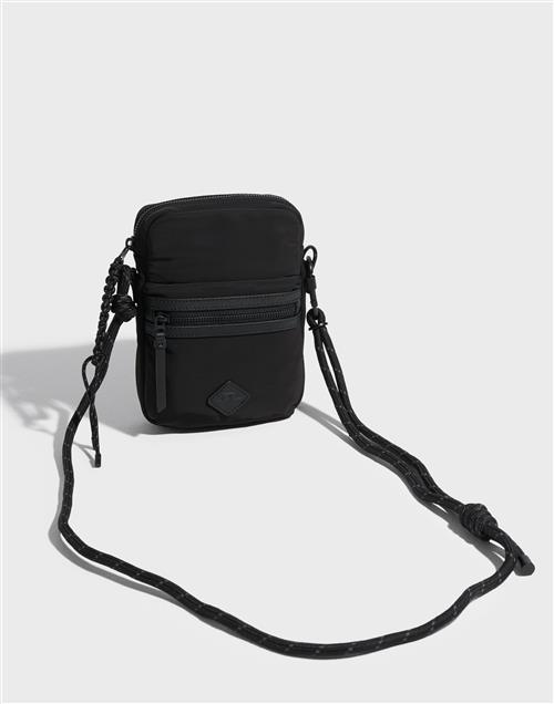 J Lindeberg Small Crossbody Bag Skuldertasker Black