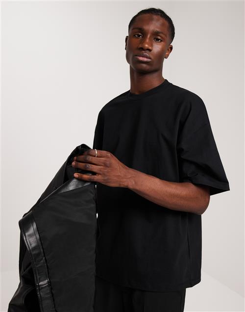 Selected Homme Slhboxy-Cfw 220 Tee Ex Oversized t-shirts Black