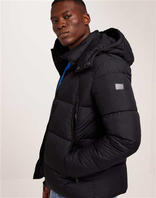 Casual Friday CFWilson 0085 short puffe Puffer jackets Sort