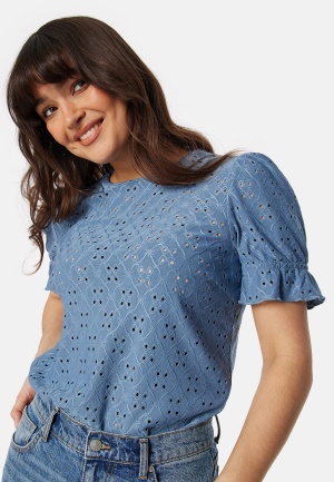 Se VILA Vikawa S/S Flounce Top Cornflower blue XL ved Bubbleroom