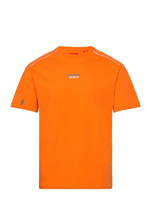 Sport Tech Logo Relaxed Tee Superdry Sport Orange